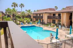 Kingfishers Retreat - Image 2