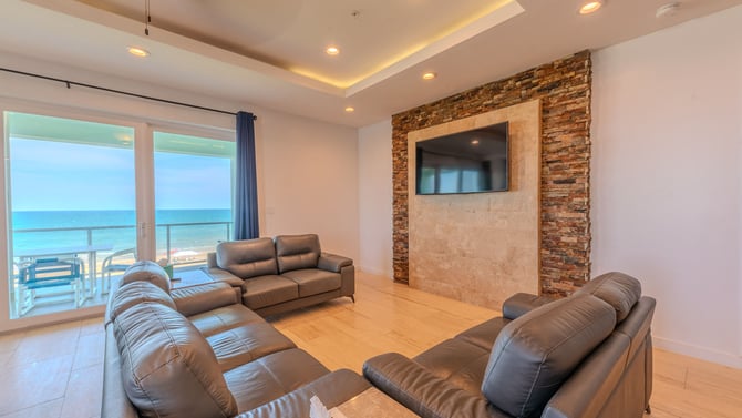 Ocean Crest Condos - Beachfront Luxury - South Padre Island